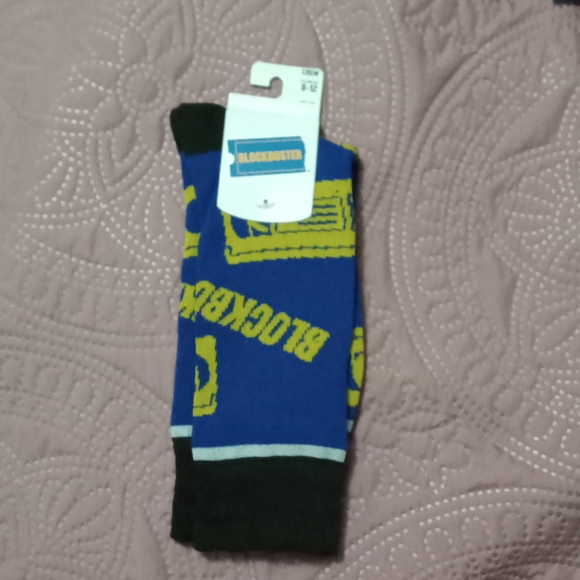 New Men's Blockbuster Crew Socks - Picture 1 of 5